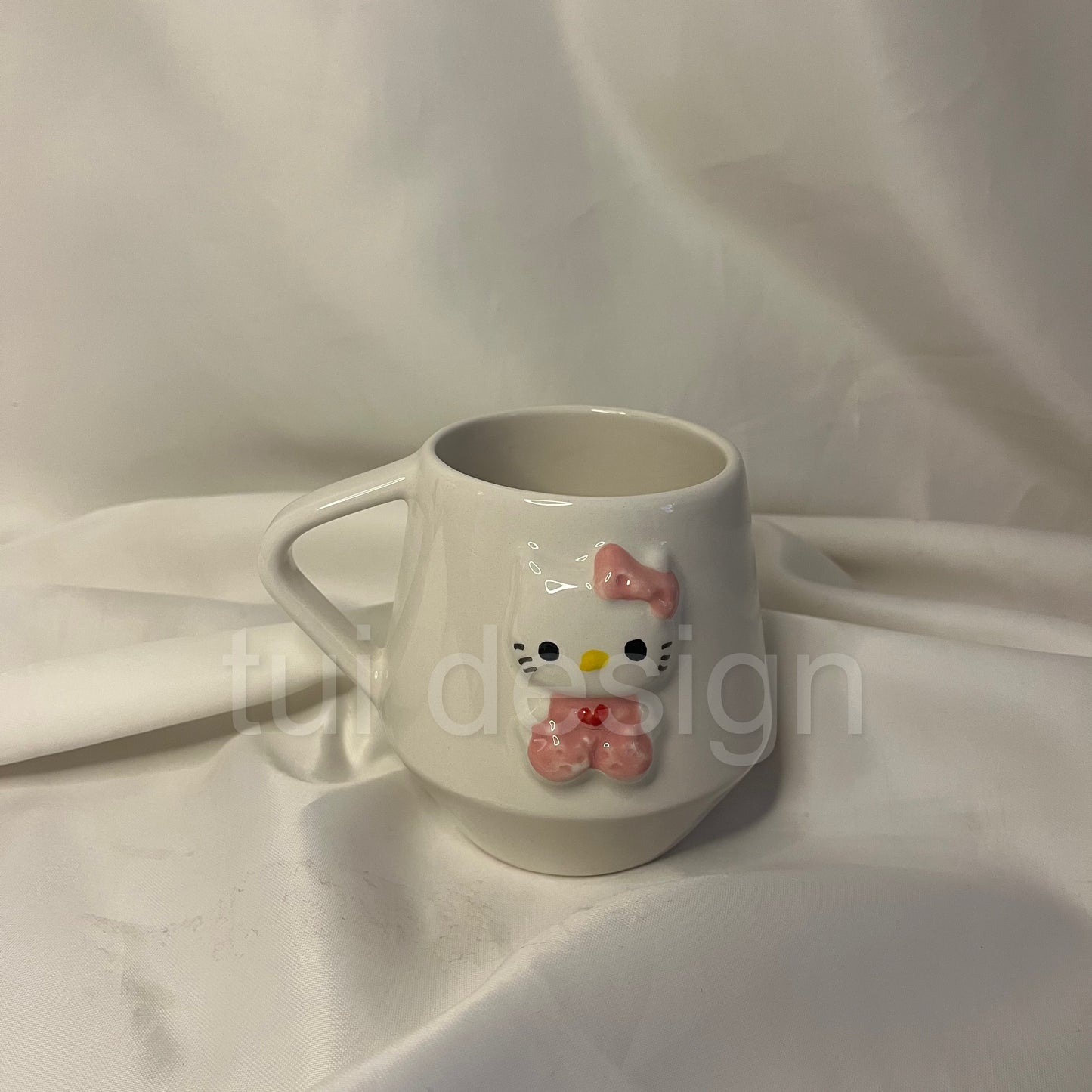 Hello Kitty Kupa
